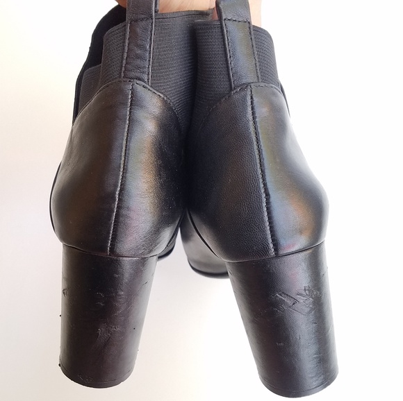 NINE WEST Black leather heeled bootie for women size 8 - Picture 13 of 13